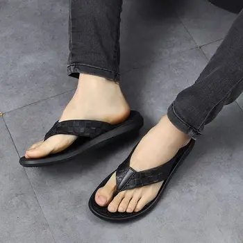 Новые мужские вьетнамки корейской версии, летняя мягкая нескользящая пляжная обувь с открытым носком, простые и удобные уличные мужские тапочки