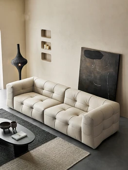 Итальянский роскошный кожаный диван white marshmallow с пряжкой из воловьей кожи со слоем пряжки в современной скандинавской гостиной