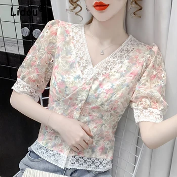 Женская Винтажная элегантная рубашка с цветочным принтом и кружевной вышивкой, Летняя Корейская мода, V-образный вырез, Милая блузка Kawaii С коротким рукавом, Шикарные топы
